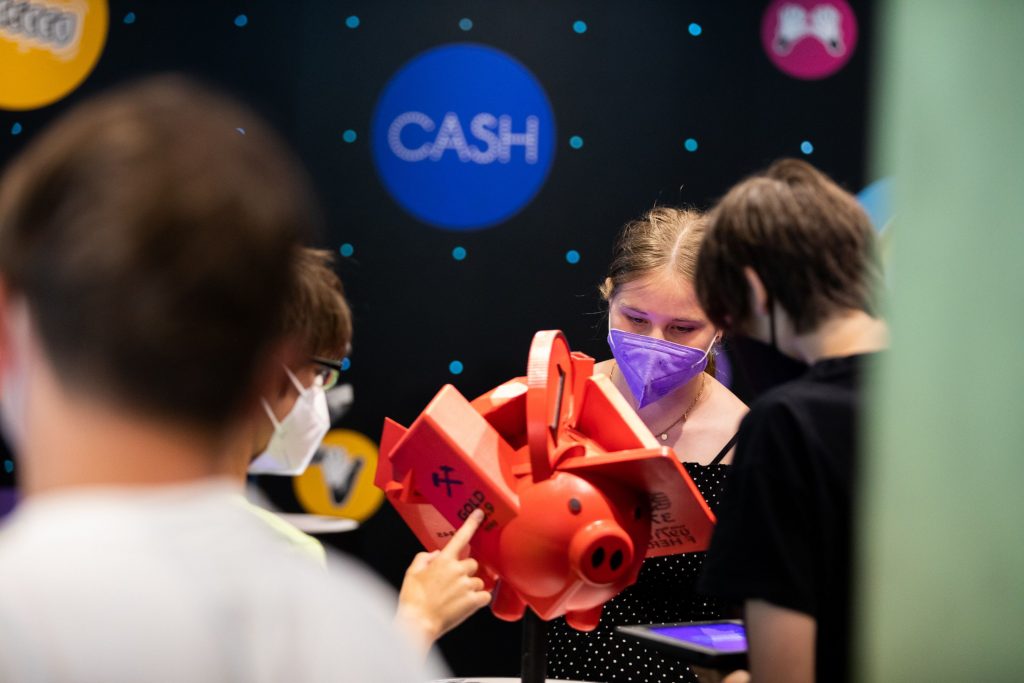 Jugend fordert mehr Finanzbildung