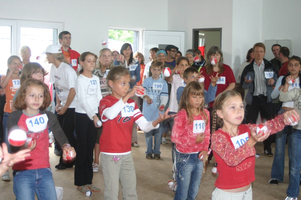 Jonglieren hilft beim Lernen