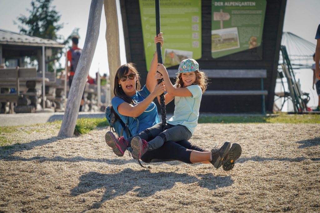 Kindertag auf der Raxalpe mit Flying Fox, Alpakas und Waldfeen