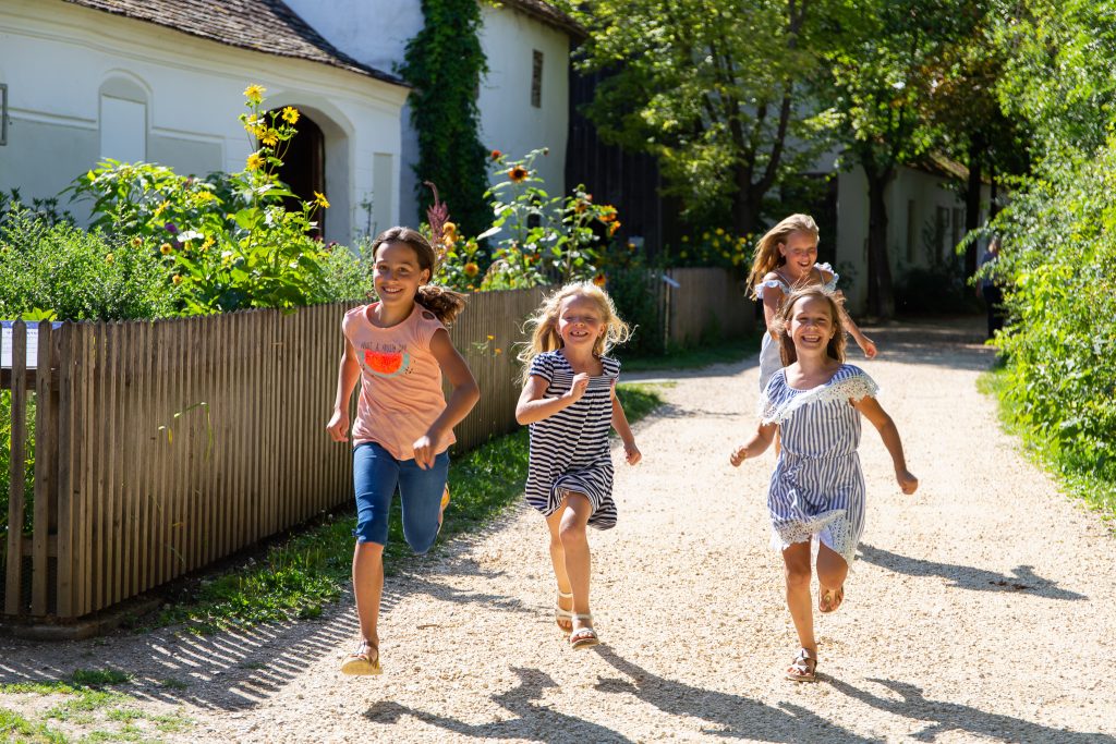 Kinder- und Spielefest im Weinviertler Museumsdorf Niedersulz