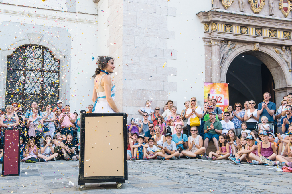 Wo die Welt zur Bühne wird