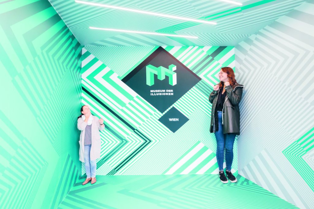 Verzauberte Geburtstagsparty im Museum der Illusionen