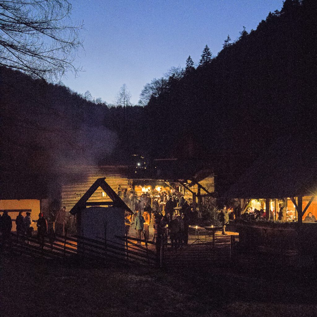 Freilichtmuseum Stübing: „Tannengraß und Lebzeltstern“