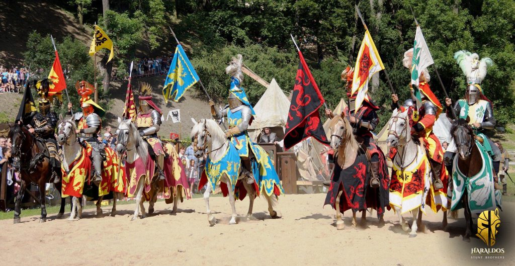 Ritterturnier zu Pferde auf der Burg Clam in Oberösterreich