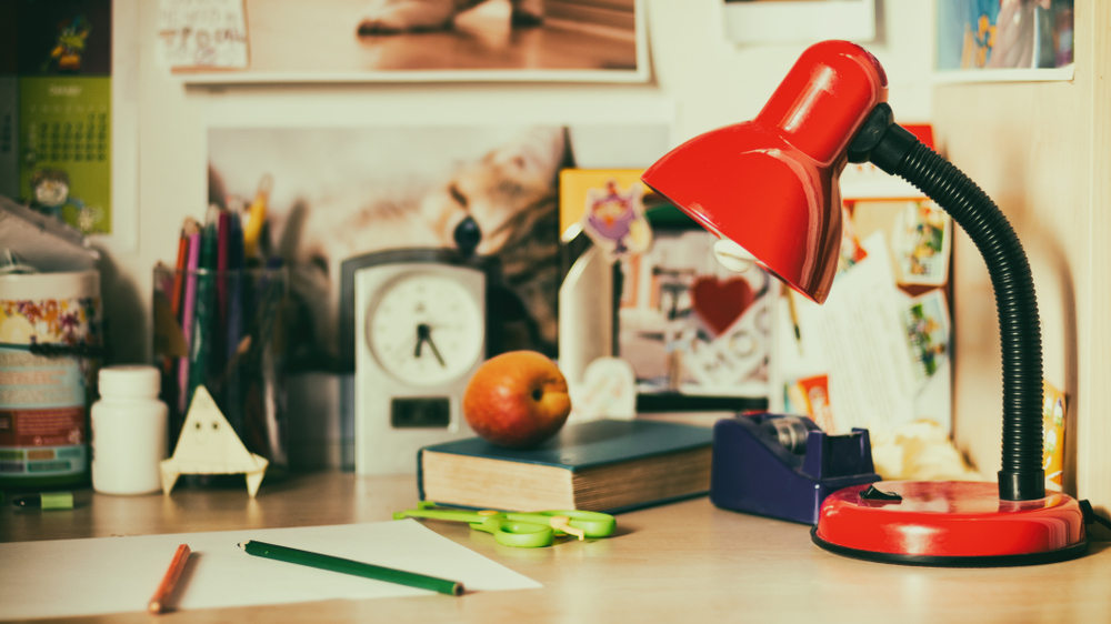 Ordnung am Schreibtisch – Tipps & Tricks