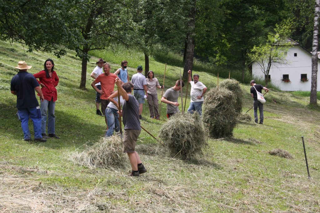 Vielfältiges Handwerksangebot im Österreichischen Freilichtmuseum Stübing
