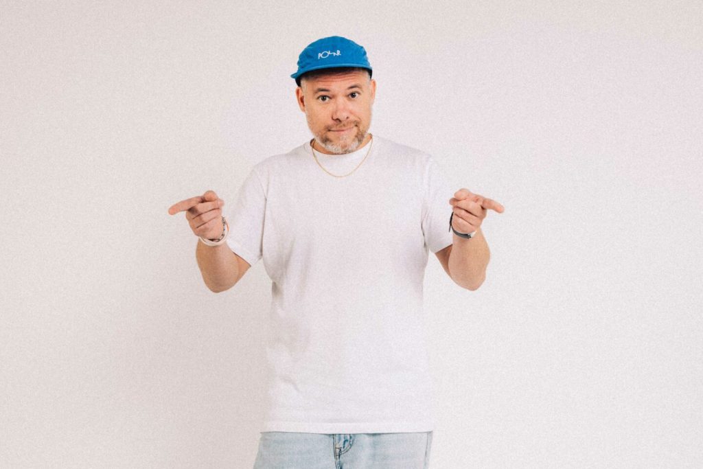 Jeden Tag Geburtstag: Neuer Song von Rapper Tobi Polar