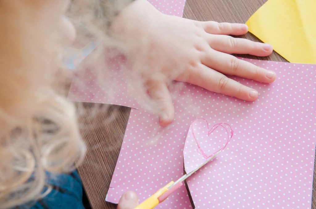 Wir basteln eine Muttertagskarte – 10 DIY-Ideen